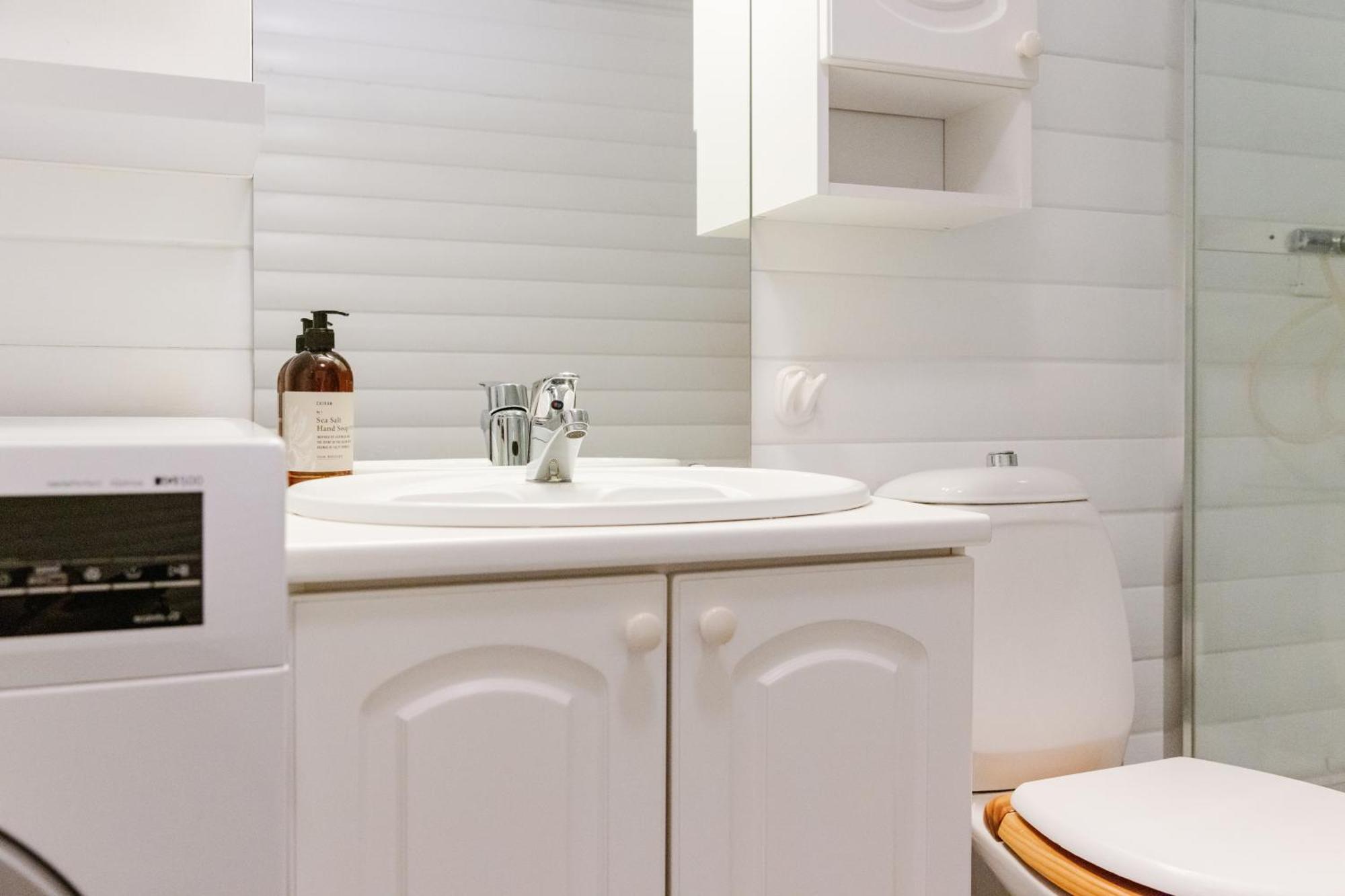 Brensholmen Beach House Тромсьо Екстериор снимка