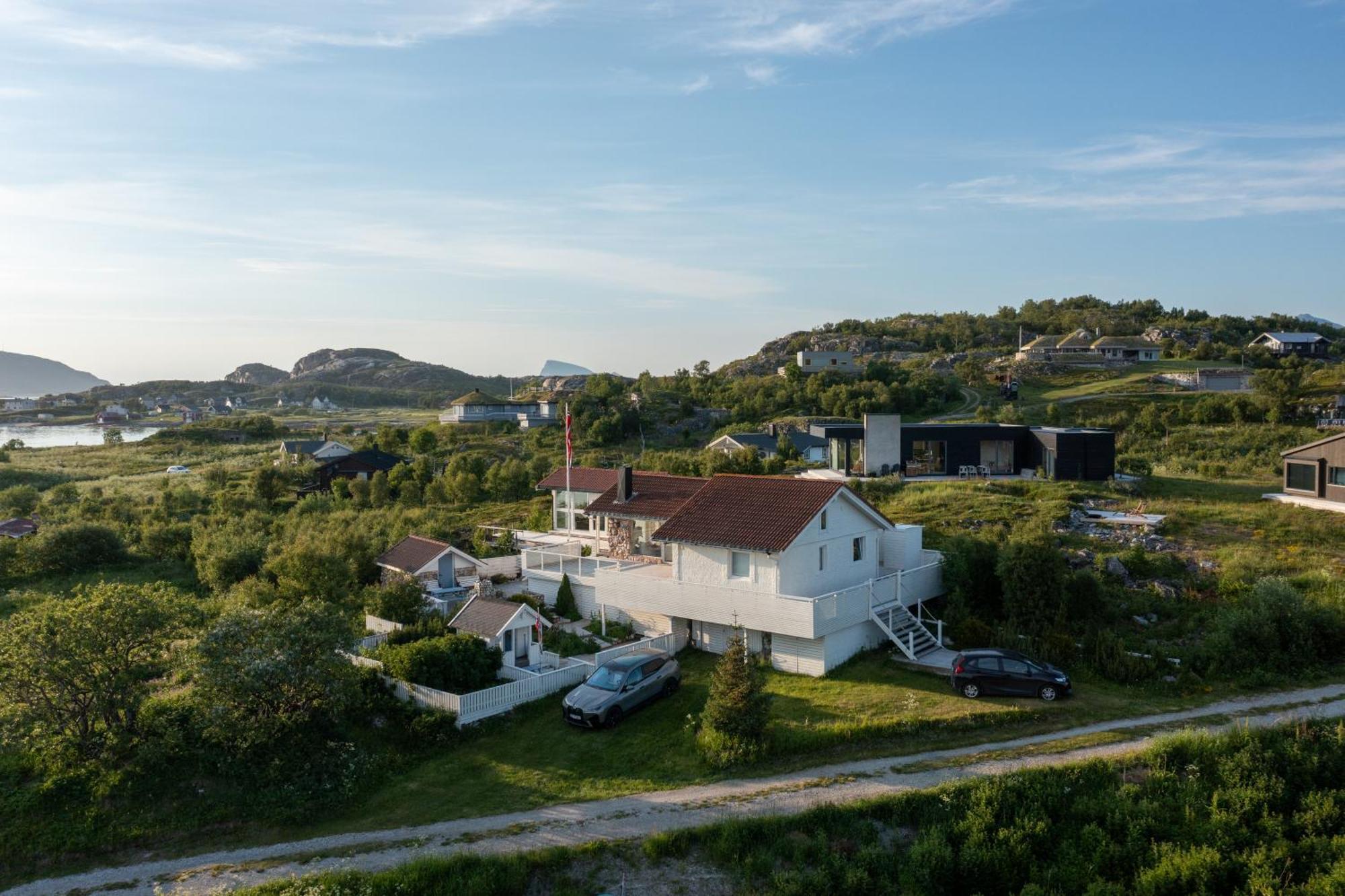 Brensholmen Beach House Тромсьо Екстериор снимка